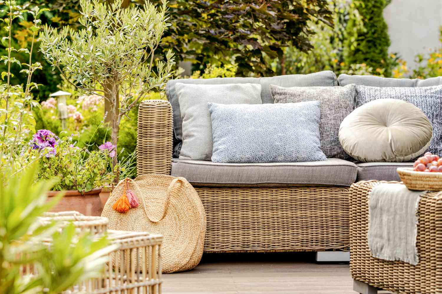 Outdoor Decor