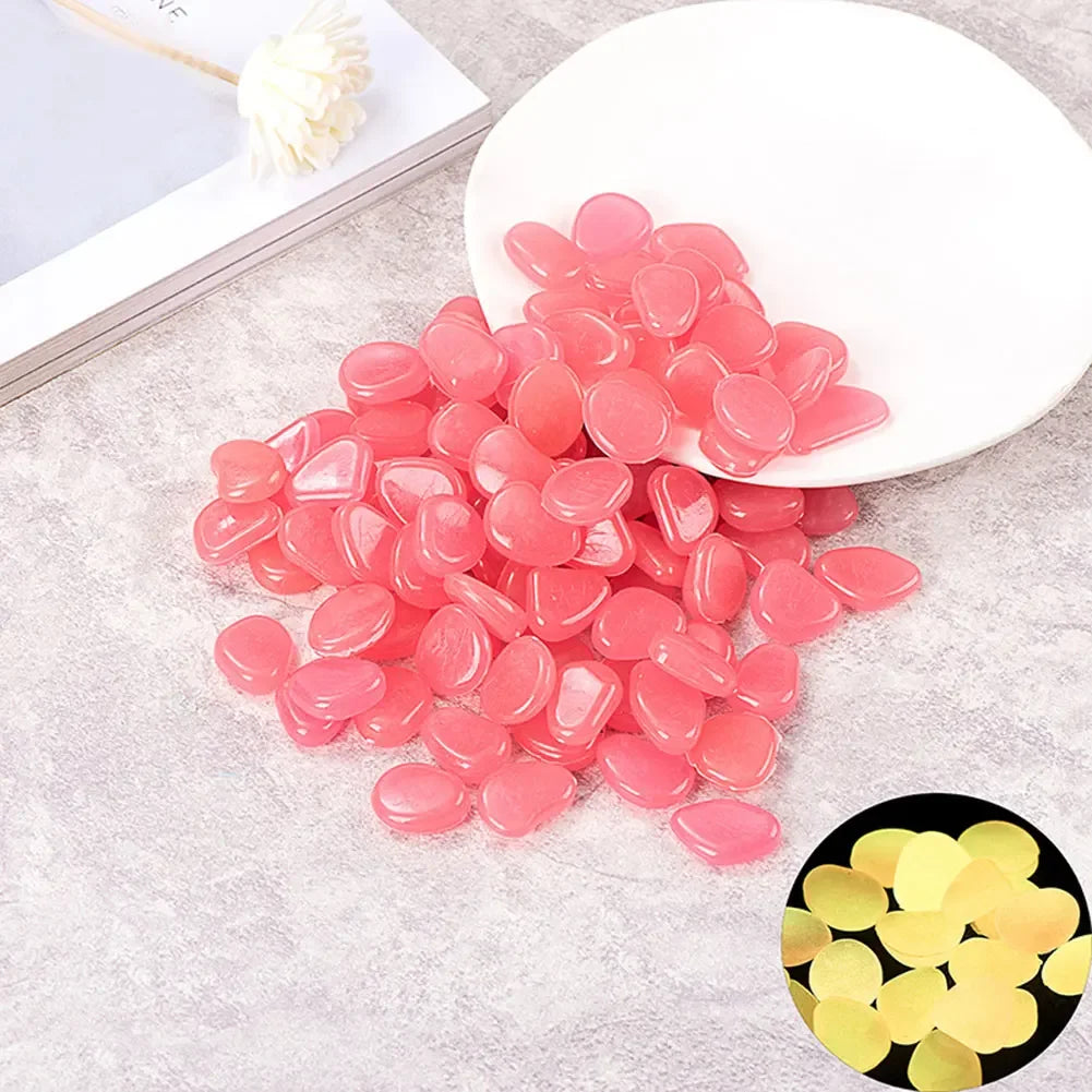 100Pcs Pebbles Glow In The Dark Pebbles Glowing Stones Fish Tank Aquarium Decor Rocks Pebbles for Garden Yard Patio DIY Stones